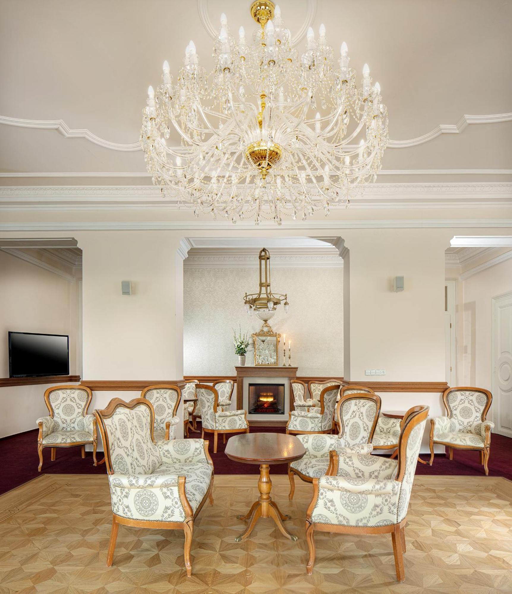 Imperial Spa & Kurhotel Франтішкови-Лазнє Екстер'єр фото